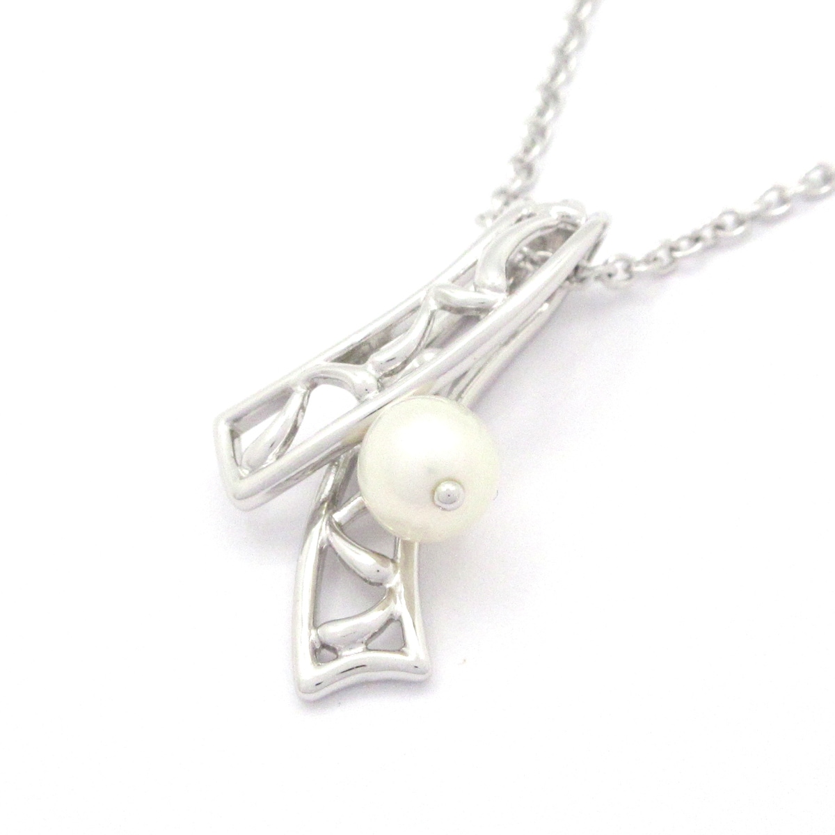 Tasaki Necklace Silver Cream Pearl